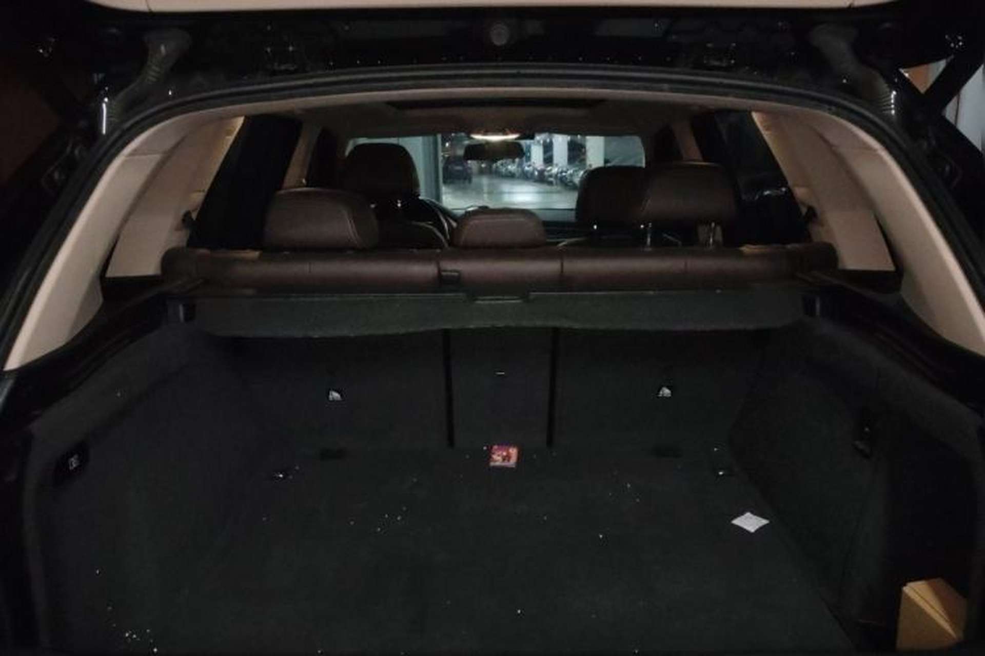 Used BMW X5 2018 xDrive28i Trunk