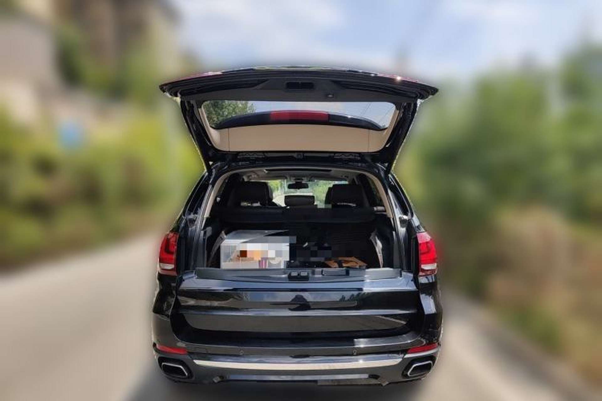 Used BMW X5 2018 xDrive35i Elegant Edition Trunk