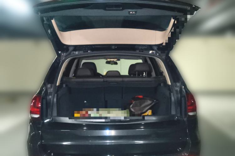 Used BMW X5 2018 xDrive35i Elegant Edition Trunk