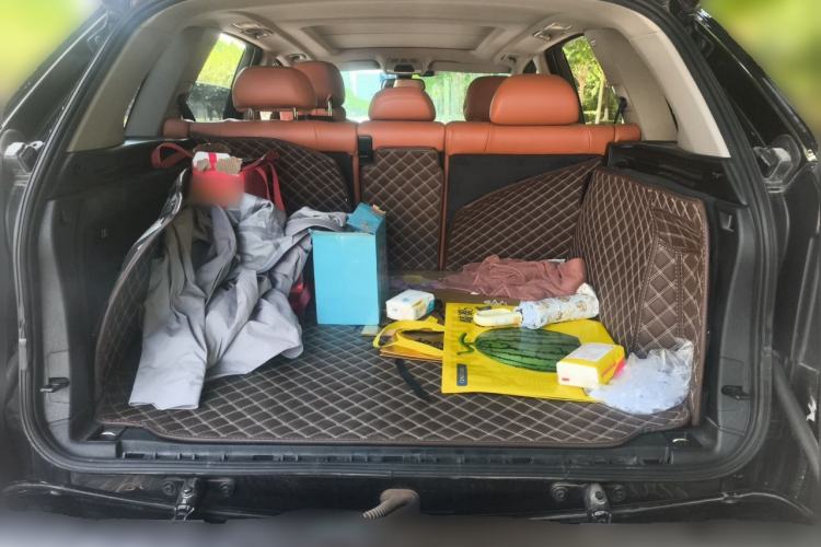 Used BMW X5  Trunk