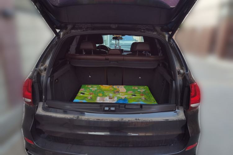 Used BMW X5 2018 xDrive35i M Sport Edition Trunk