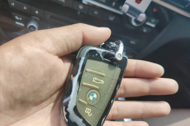 Used BMW X5  Vehicle Key