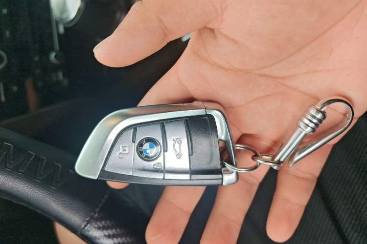 Used BMW X5 2018 xDrive35i Elegant Edition Vehicle Key