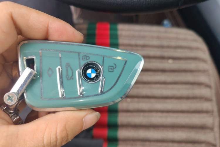 Used BMW X5  Vehicle Key