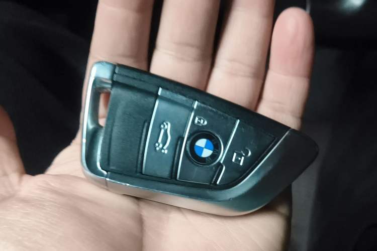 Used BMW X5 2018 xDrive35i Elegant Edition Vehicle Key