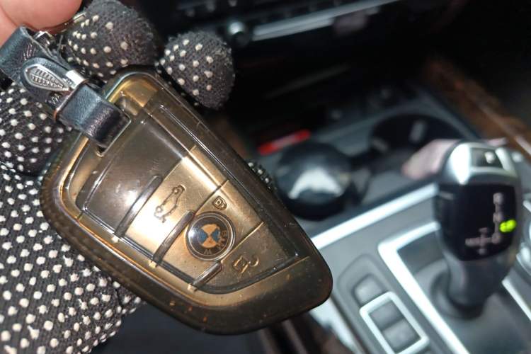 Used BMW X5 2018 xDrive28i Vehicle Key