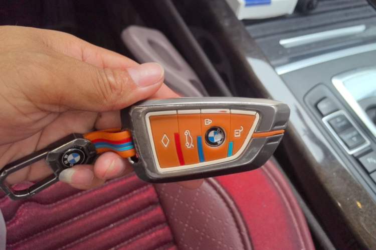 Used BMW X5 2018 xDrive28i Vehicle Key