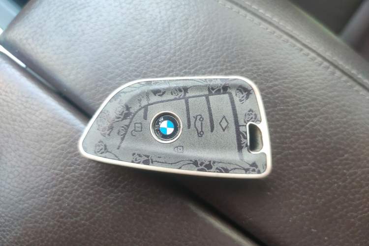 Used BMW X5 2018 xDrive28i Vehicle Key