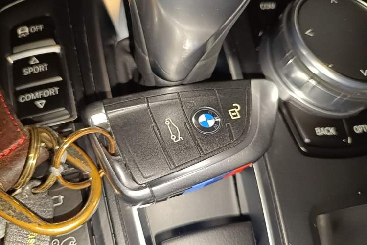 Used BMW X5 2018 xDrive35i M Sport Luxury Edition Vehicle Key