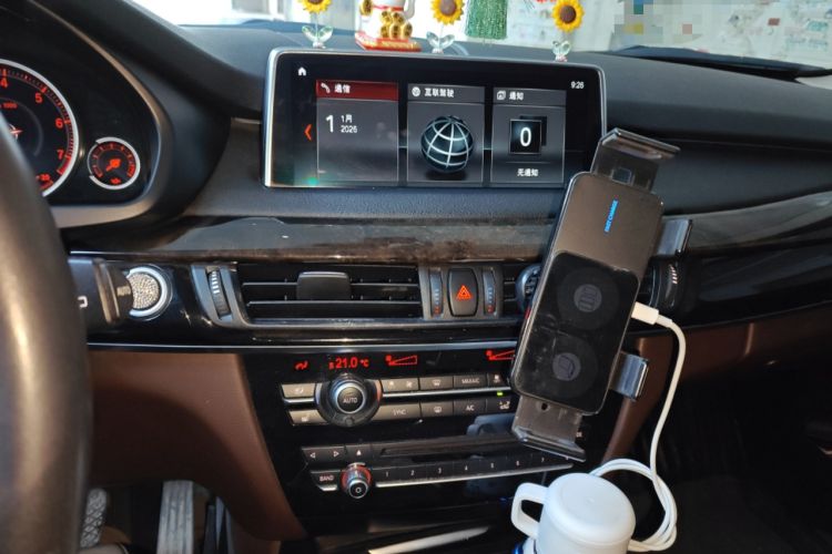 Used BMW X5 2018 xDrive28i Audio And AC Panel