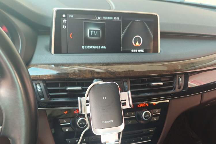 Used BMW X5 2018 xDrive35i Elegant Edition Audio And AC Panel