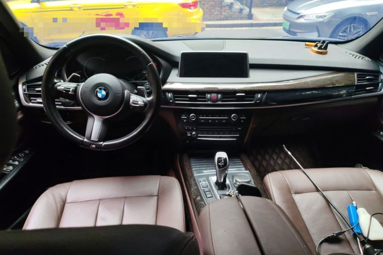Used BMW X5 2018 xDrive35i M Sport Luxury Edition Center Console
