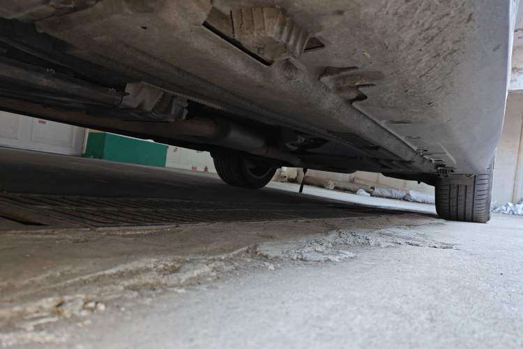 Used BMW X5 2018 xDrive28i Chassis Front Left
