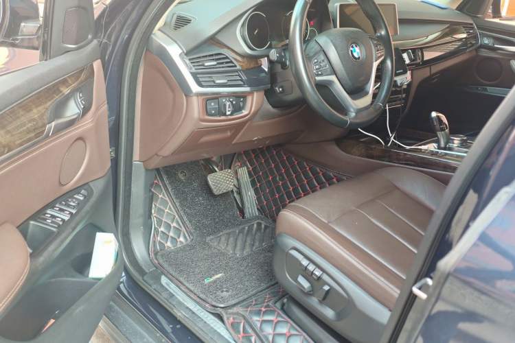 Used BMW X5 2018 xDrive35i Elegant Edition Driver Seat