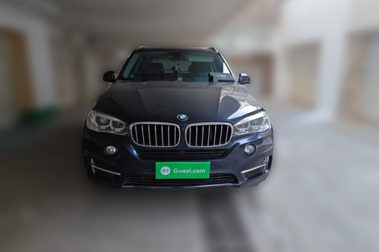 Used BMW X5 2018 xDrive28i Front