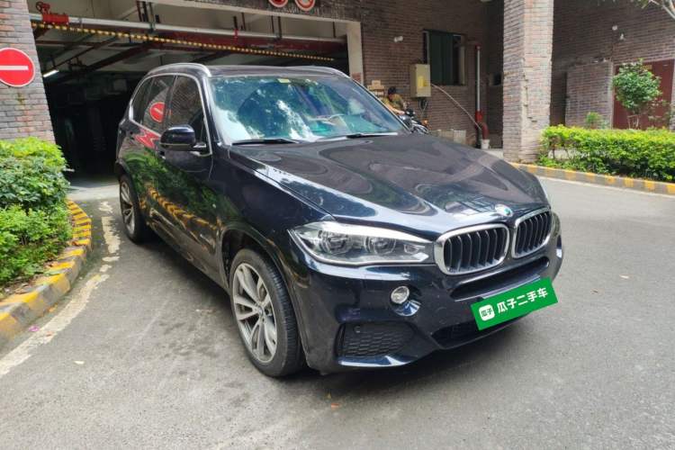 Used BMW X5 2018 xDrive35i M Sport Luxury Edition Front Right 45 Deg