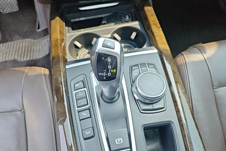 Used BMW X5 2018 xDrive28i Gear Lever