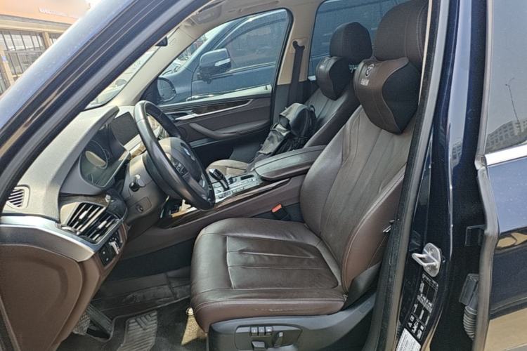 Used BMW X5 2018 xDrive28i Left Front Seat