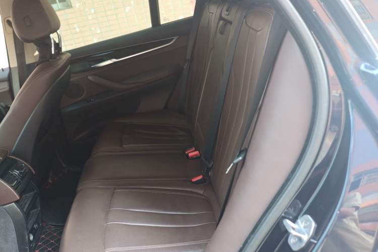 Used BMW X5 2018 xDrive35i Elegant Edition Left Rear Seat