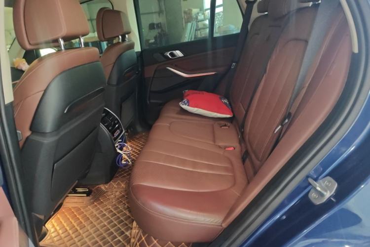 Used BMW X5 2018 xDrive35i M Sport Edition Left Rear Seat