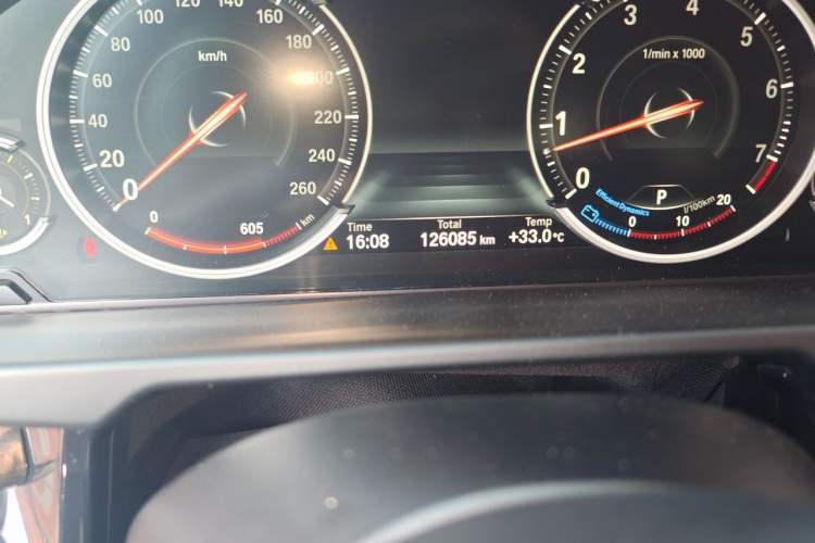 Used BMW X5 2018 xDrive35i Elegant Edition Odometer Close Up