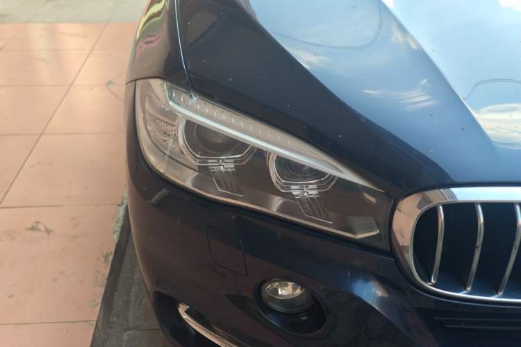 Used BMW X5 2018 xDrive35i Elegant Edition Right Front Headlight