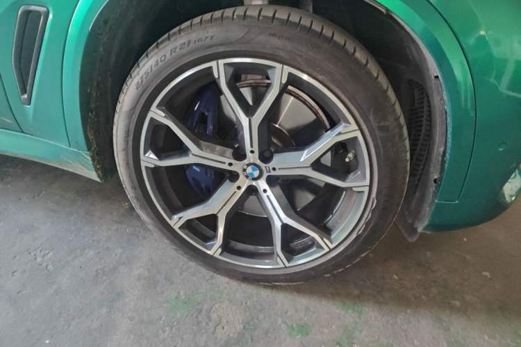 Used BMW X5 2018 xDrive35i M Sport Edition Right Front Wheel Hub