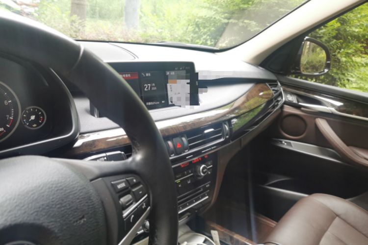 Used BMW X5 2018 xDrive28i Audio And AC Panel