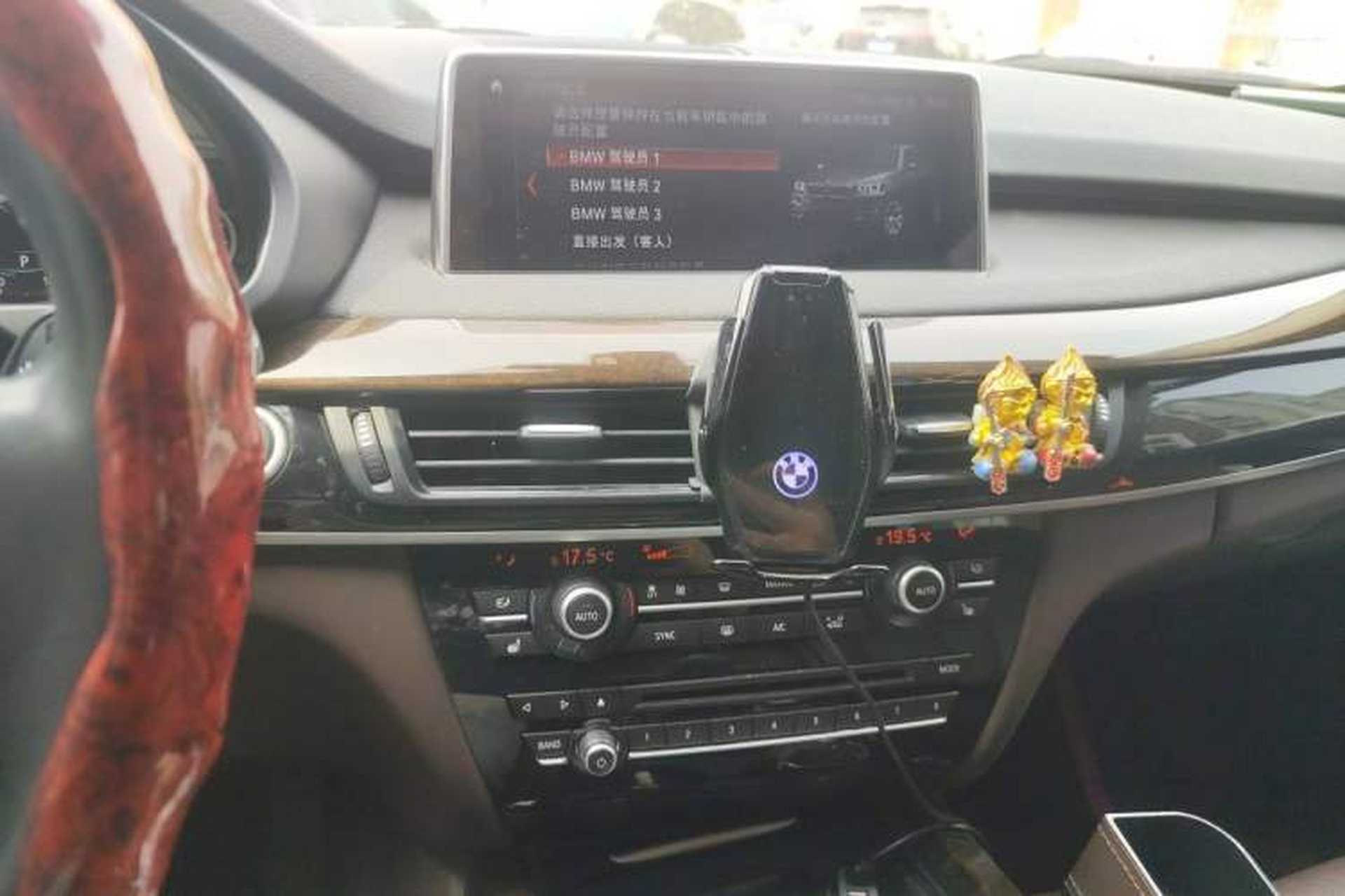 Used BMW X5 2018 xDrive35i Elegant Edition Audio And AC Panel
