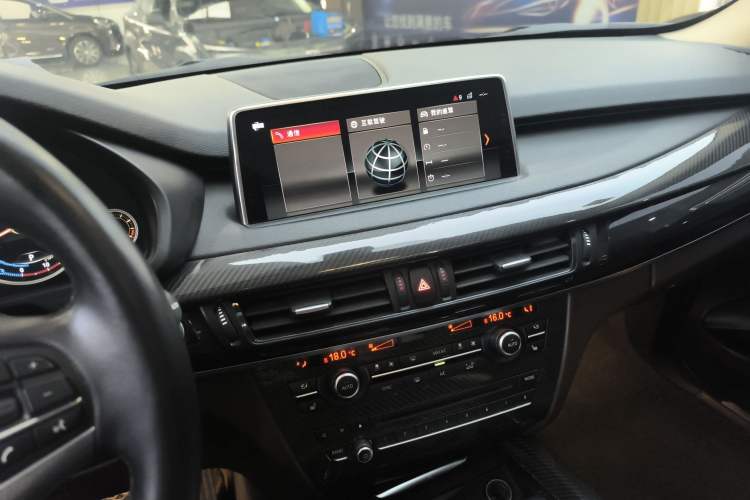 Used BMW X5 2018 xDrive35i Elegant Edition Audio And AC Panel