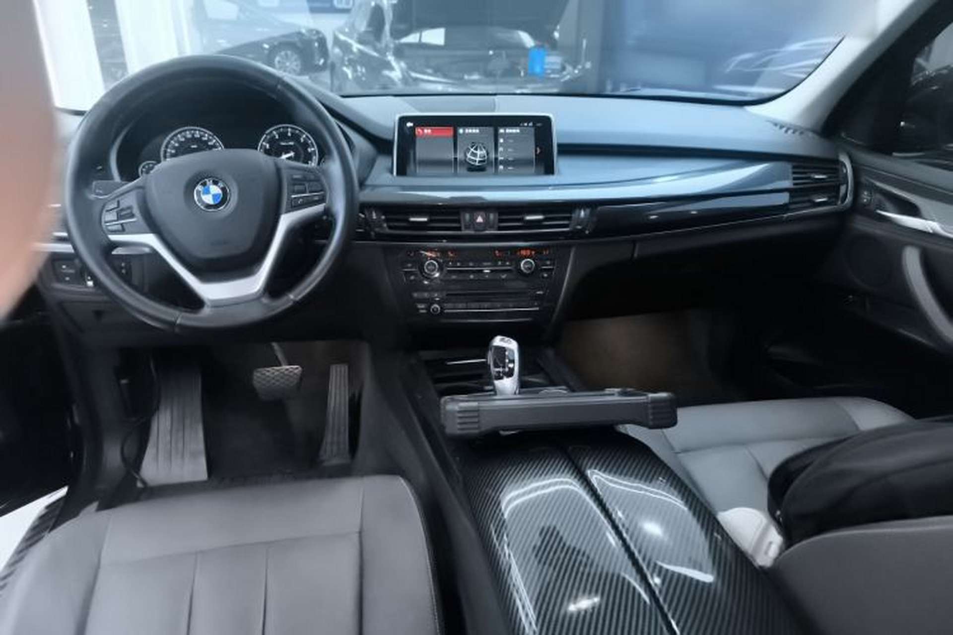 Used BMW X5 2018 xDrive35i Elegant Edition Center Console