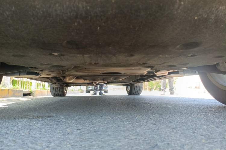 Used BMW X5 2018 xDrive28i Chassis Front