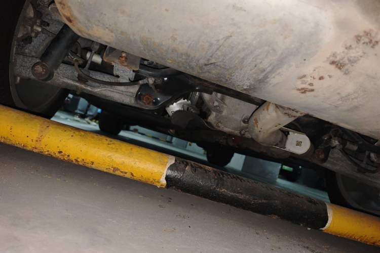 Used BMW X5 2018 xDrive28i Chassis Rear
