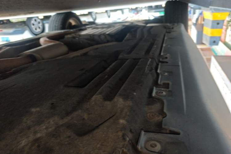 Used BMW X5 2018 xDrive28i Chassis Rear Left