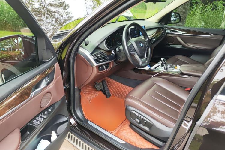 Used BMW X5 2018 xDrive28i Driver Seat