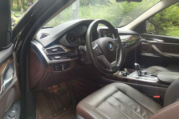 Used BMW X5 2018 xDrive28i Driver Seat