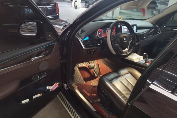 Used BMW X5 2018 xDrive35i Elegant Edition Driver Seat