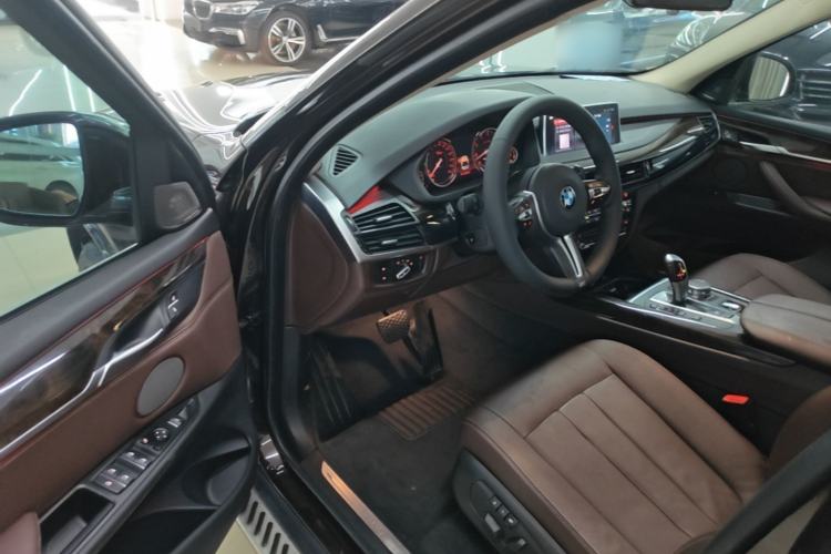 Used BMW X5 2018 xDrive35i Elegant Edition Driver Seat