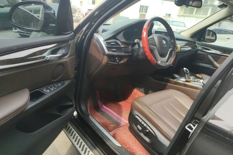 Used BMW X5 2018 xDrive35i Elegant Edition Driver Seat