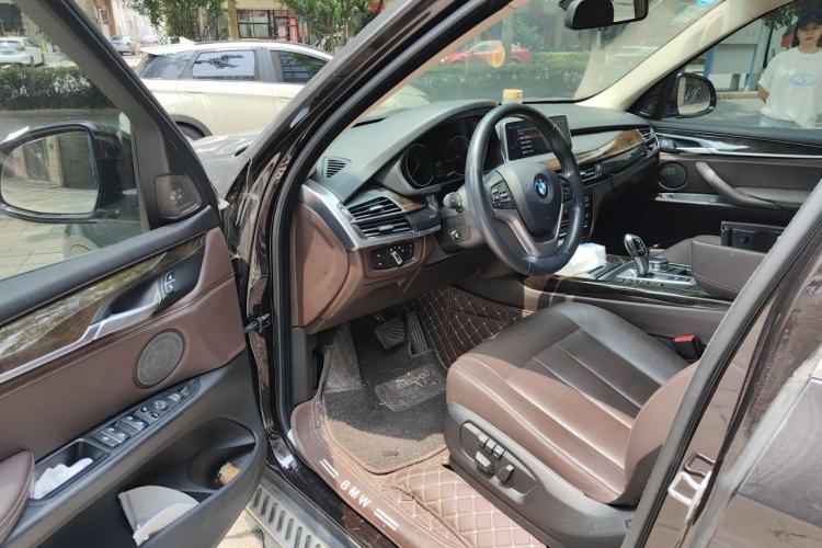 Used BMW X5 2018 xDrive28i Driver Seat