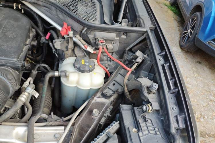 Used BMW X5  Engine Bay Left