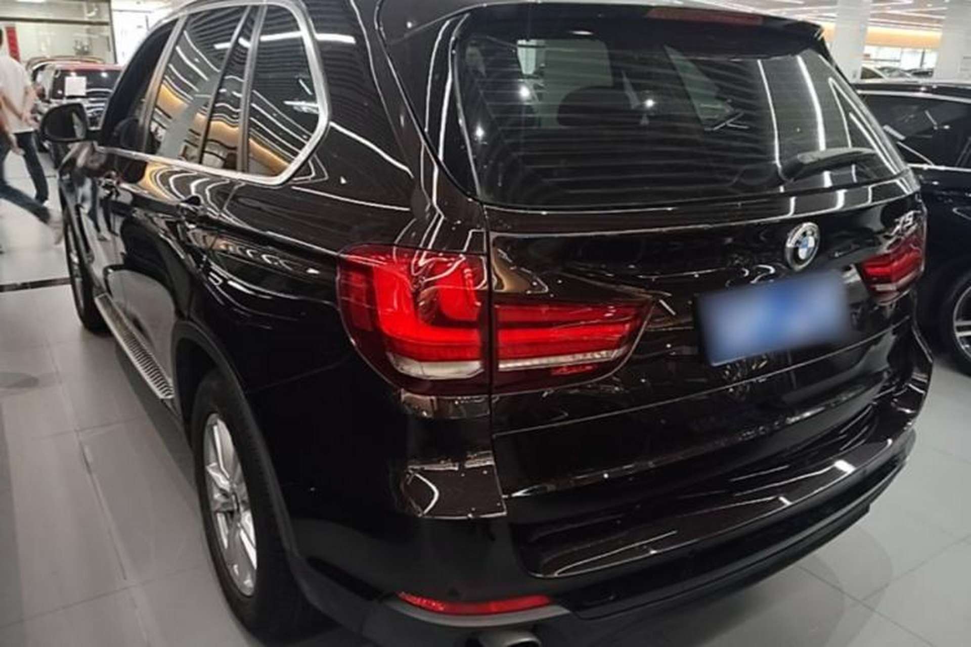 Used BMW X5 2018 xDrive35i Standard Large Screen 18-inch Wheels Middle East Version Exterior 2