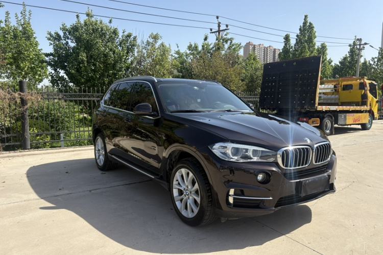 Used BMW X5 2018 xDrive28i Exterior 2