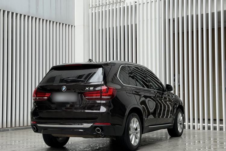 Used BMW X5 2018 xDrive28i Exterior 4