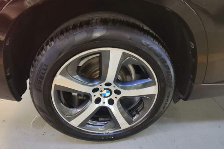 Used BMW X5 2018 xDrive35i Elegant Edition Exterior 5