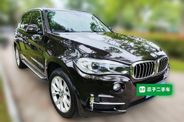 Used BMW X5 2018 xDrive28i Front Right 45 Deg