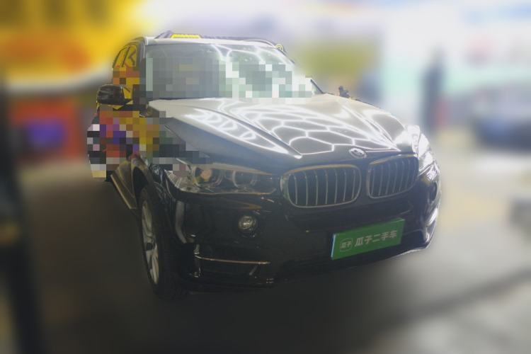 Used BMW X5 2018 xDrive28i Front Right 45 Deg