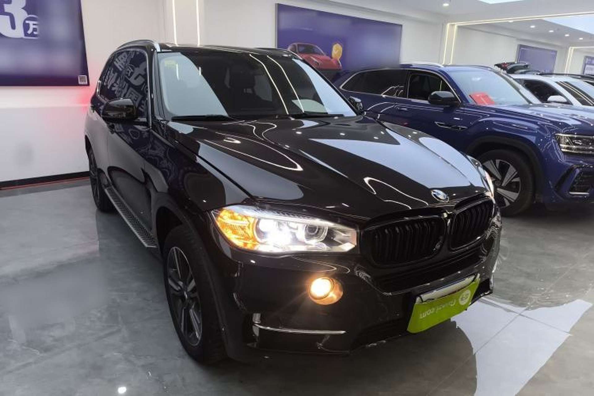 Used BMW X5 2018 xDrive35i Elegant Edition Front Right 45 Deg