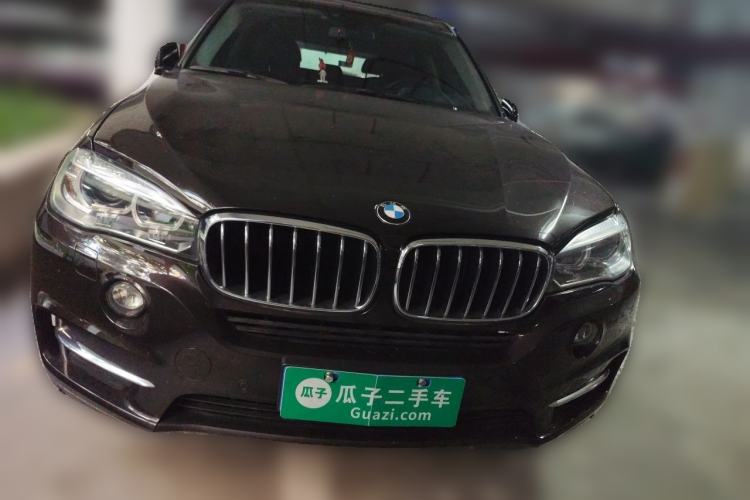 Used BMW X5 2018 xDrive28i Front