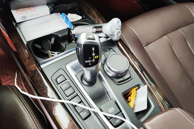 Used BMW X5 2018 xDrive28i Gear Lever